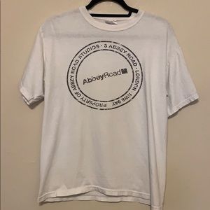 🍭5 for $25 Abbey Road tee, Sz M